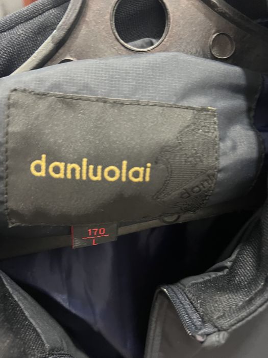 продам ветровку!