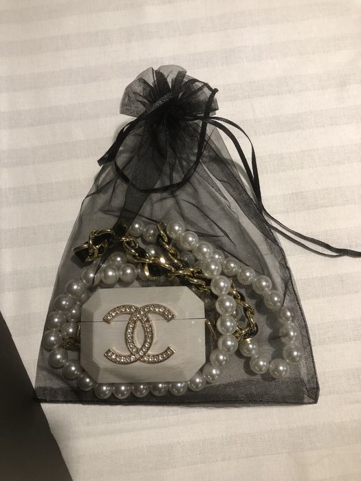 Невероятна мини чанта  Chanel,колие,колан и аксесоар