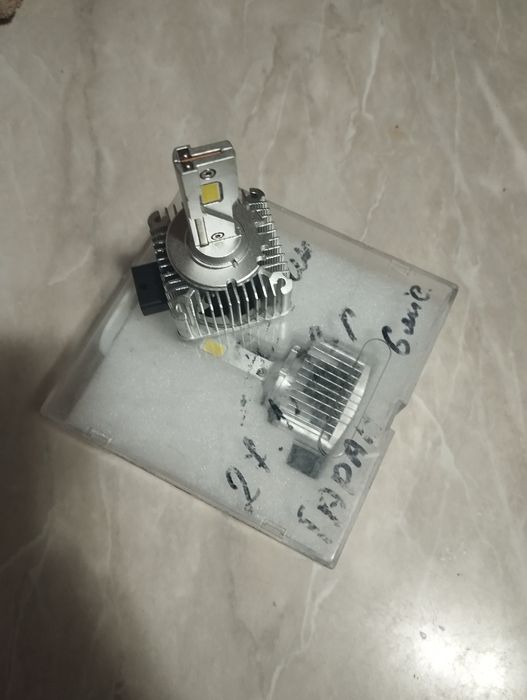 Becuri LED faruri