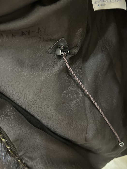 Шуба с чехолом почти новая