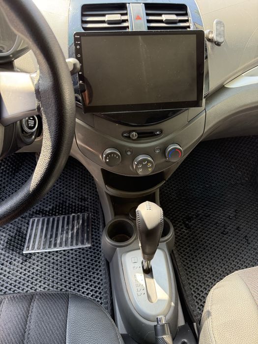 Spark 4 pozitciya avtomat