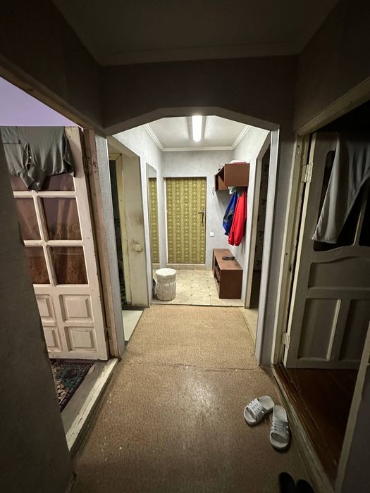 4xonalik 1qavatda rusalka atrofida sotiladi 
Rusalka 4 xonali 1 qavat