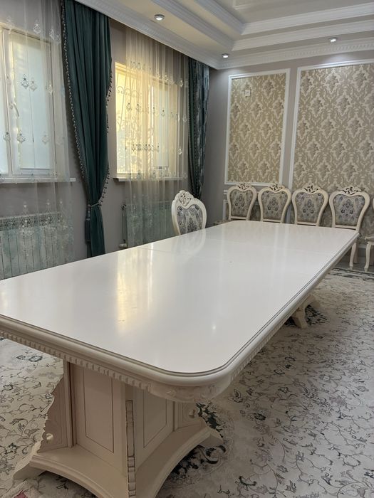 Продам стол, стулья