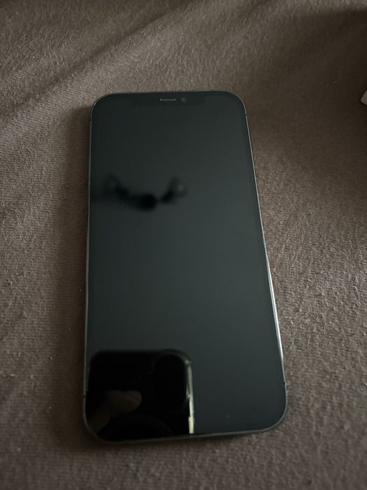 Iphone 12 pro +AirPods Pro