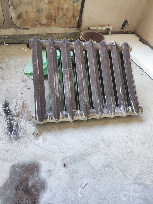 Radiator chugun 8 ta seksiya
