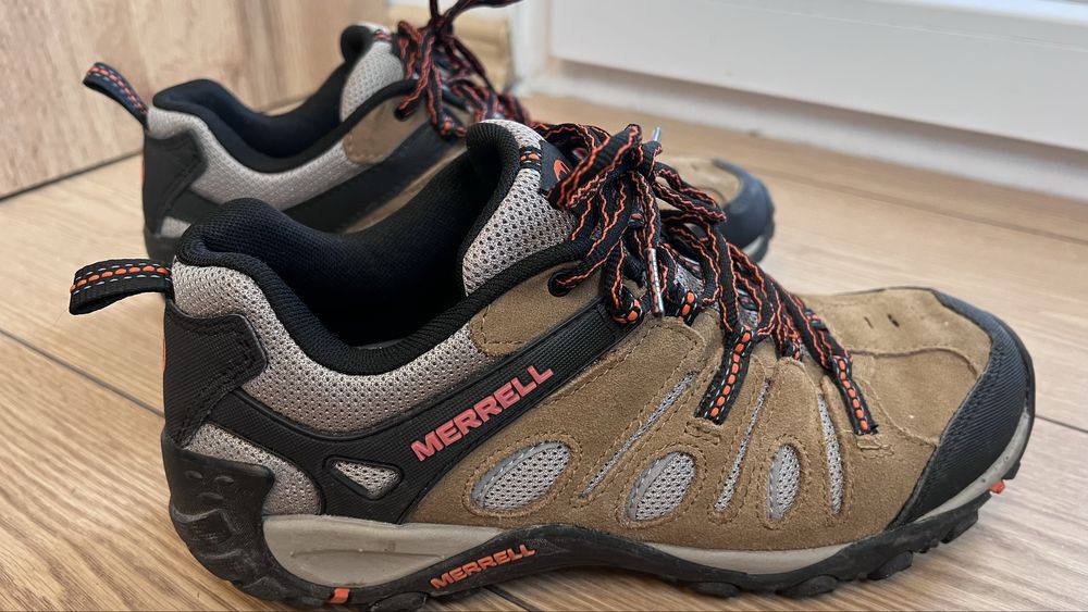 Мъжки обувки Merrel