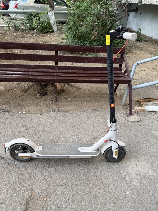 Xiaomi Mi Electric Scooter 3