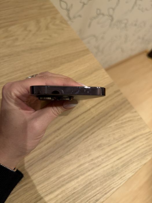 Iphone 14 pro deep purple