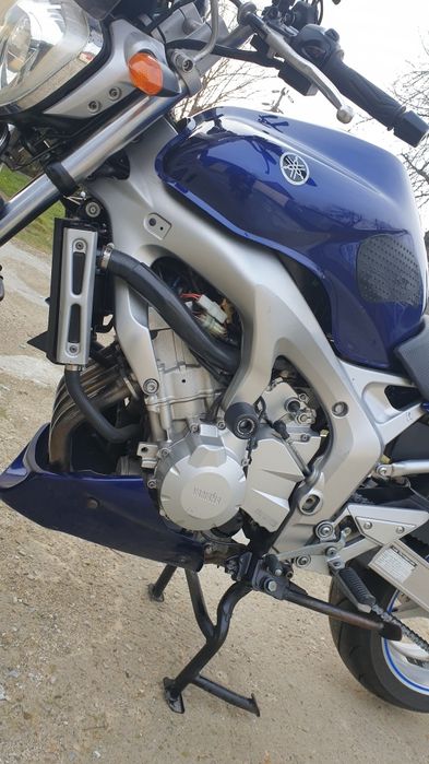 Vand Yamaha fz6 .