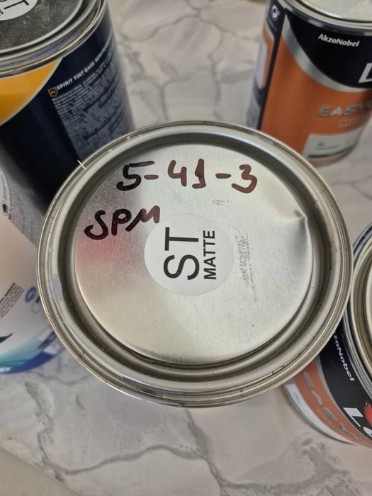 Интериорни Бои в Разични цветове