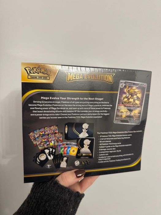Pokemon TCG  Mega Evolution Gardevoir Elite Trainer Box