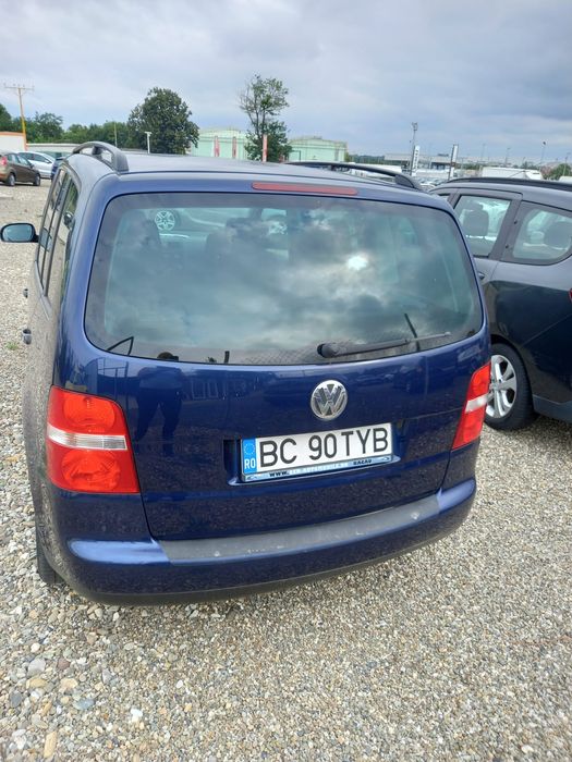VOLKSWAGEN Touran 2006 — imagine 8