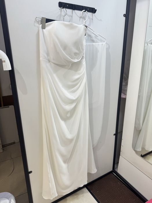 Вечерние платья продам