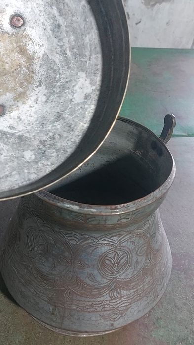 Мис челак сотилади