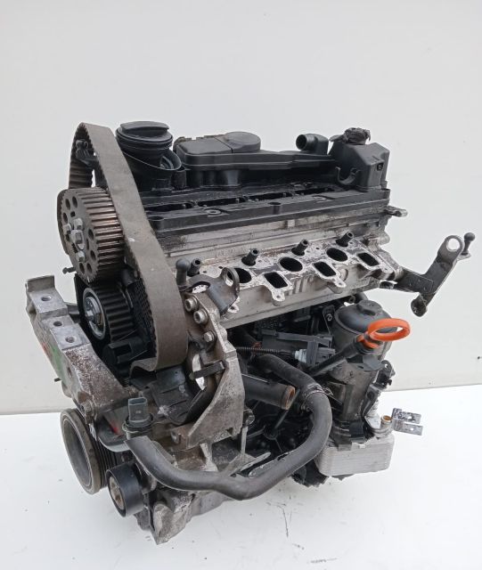 Motor fara anexe 2.0 tdi CBA Volkswagen VW Passat CC prima generatie