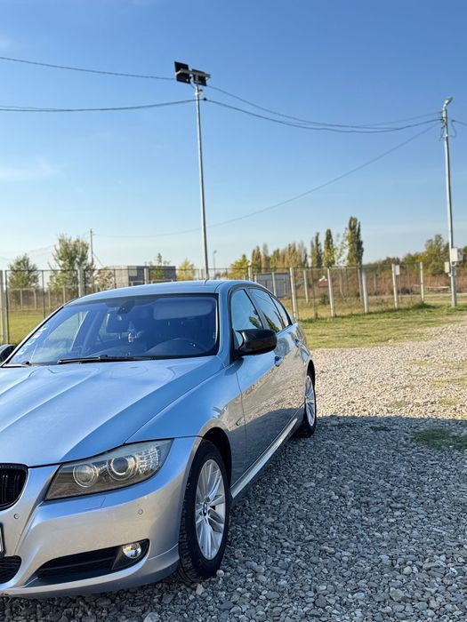 BMW Seria 3 0 — imagine 3