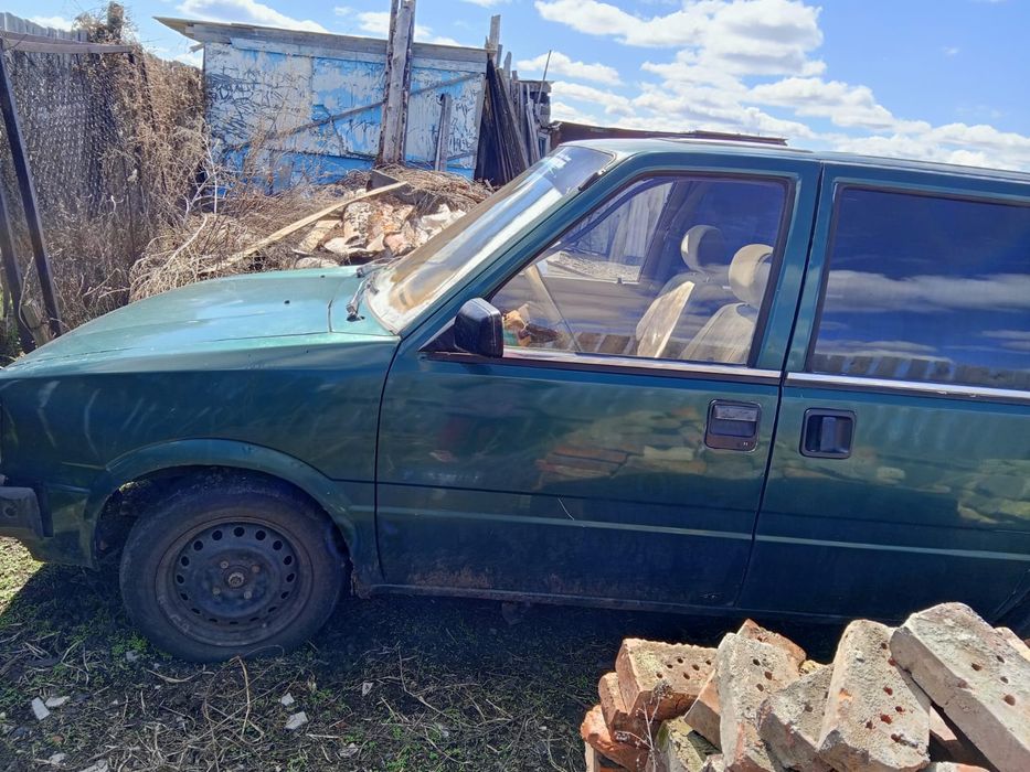 Продам машину на запчасти