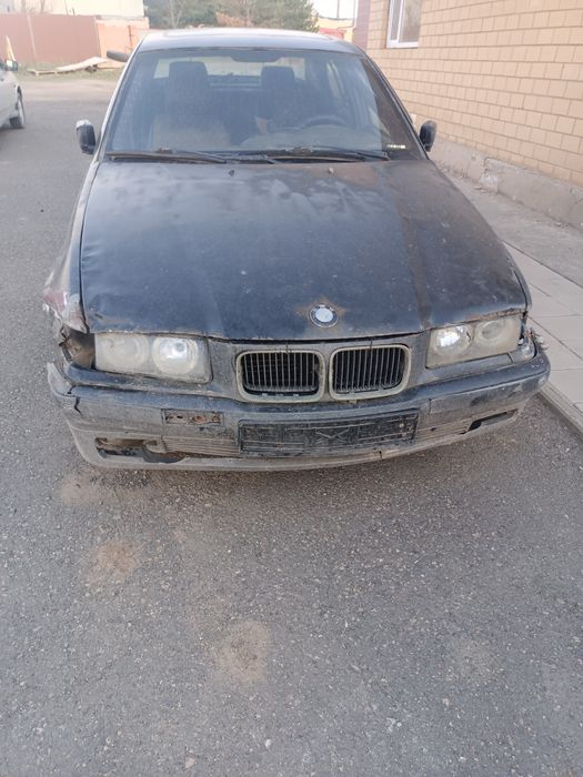 Автомобиль продаю