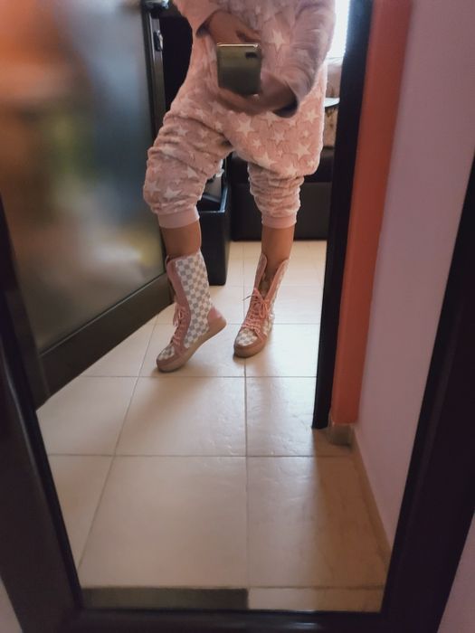 Апрески ботуши Louis Vuitton и DKNY