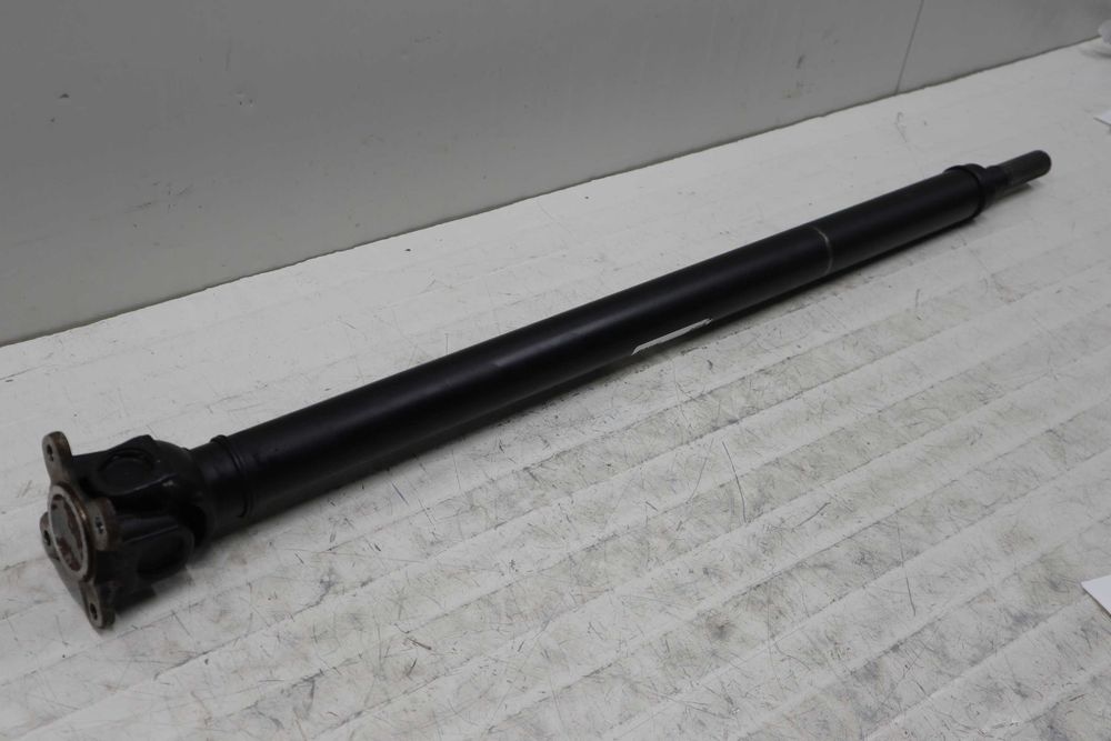 Кардан БМВ Г - серия Преден кардан БМВ Г20 Г22 Г30 Г11 Г15 Г01 Г05 Г07