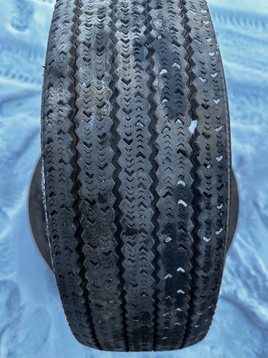 Резина 14 старенькая