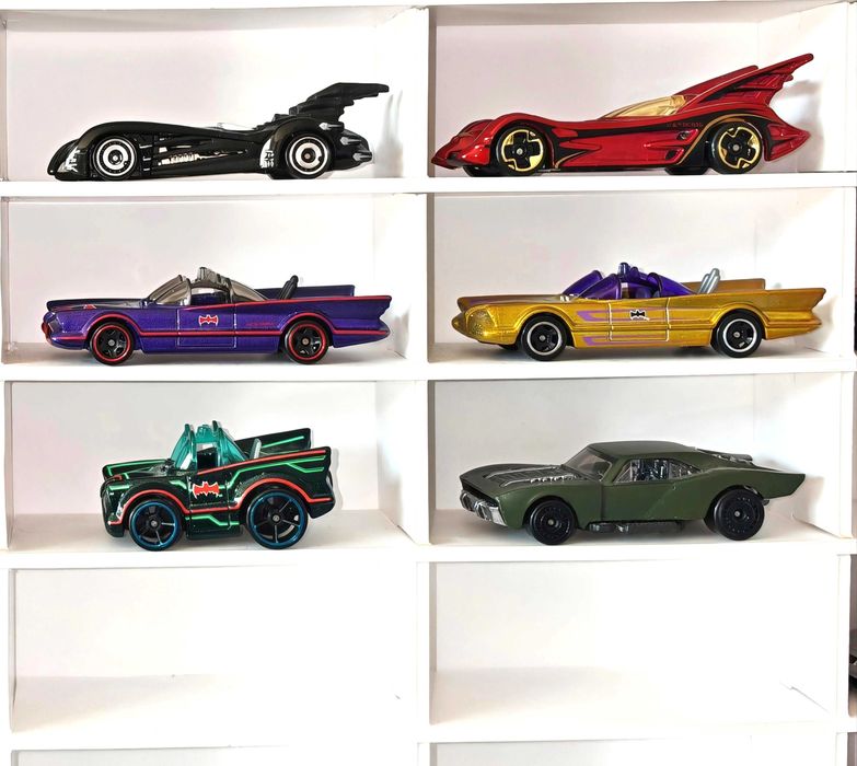 Hot Wheels колички колекция батмобили Batmobile