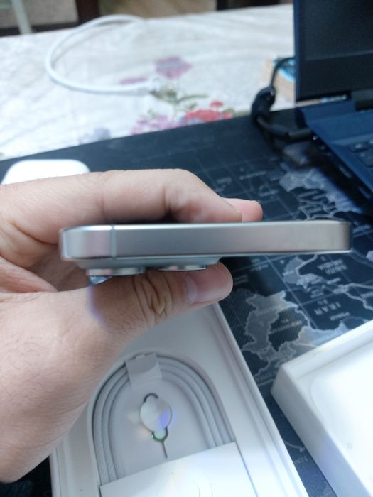 iPhone 16 Pro Max 97% yomkst Natural