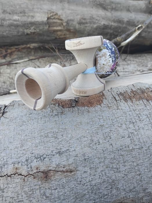 Vand kendama brokan shape