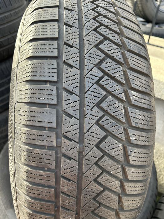 4 зимни гуми continental 235 65 17