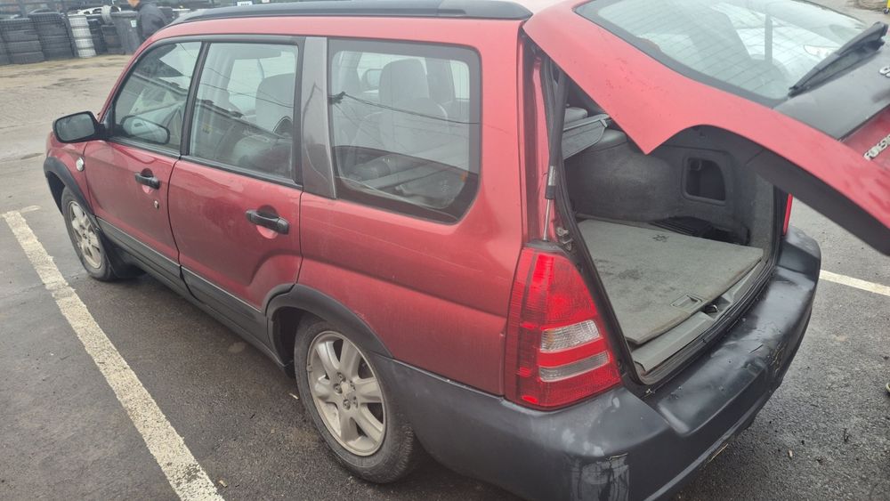 Субаро форестър на части бензин