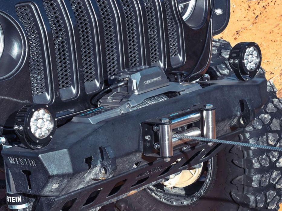 Troliu electric Superwinch SX12 cu cablu din otel 12000 lbs NOU