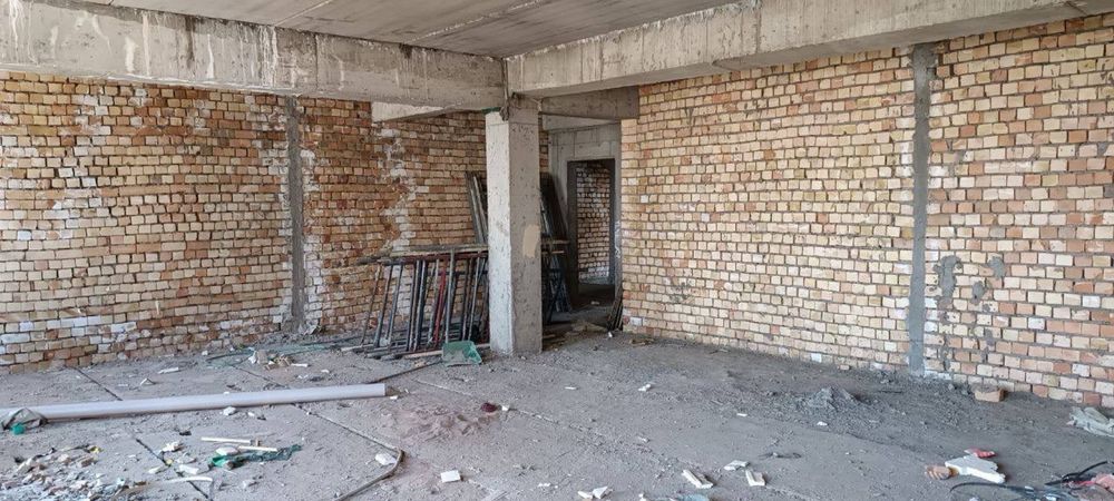 Uy sotiladi, 9-10 etaj Sergili moshina bozor