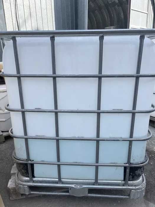 Емкость на 1000л