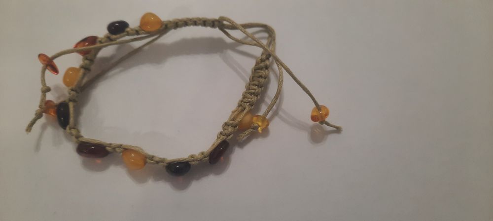 Bratara chihlimbar femei Lituania