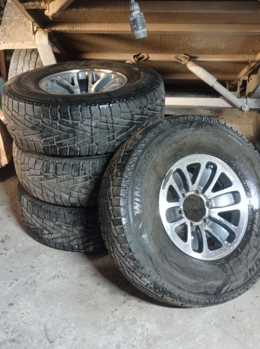 Шины с дисками на Мицубиси Паджеро