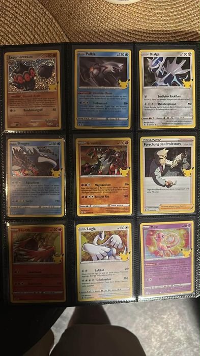 Pokemon карти колекция