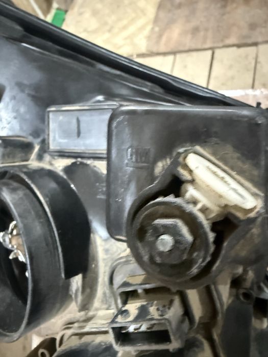 Фара кобальт оригинал левая