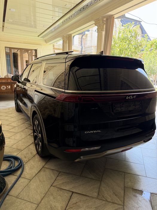 Kia karnival 2023 yil