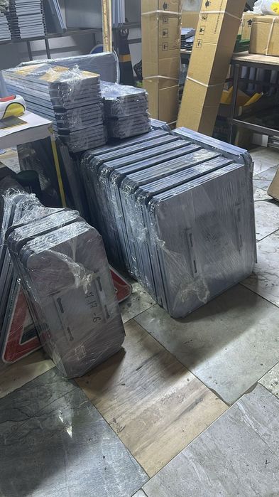 Дорожный знак для тендера