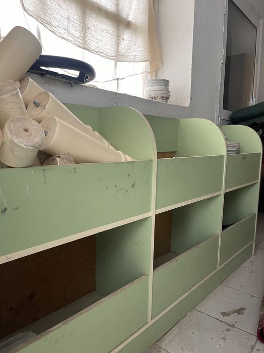 Магазинный мебель