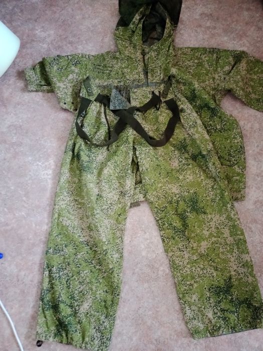 Маскировочный халат для охоты