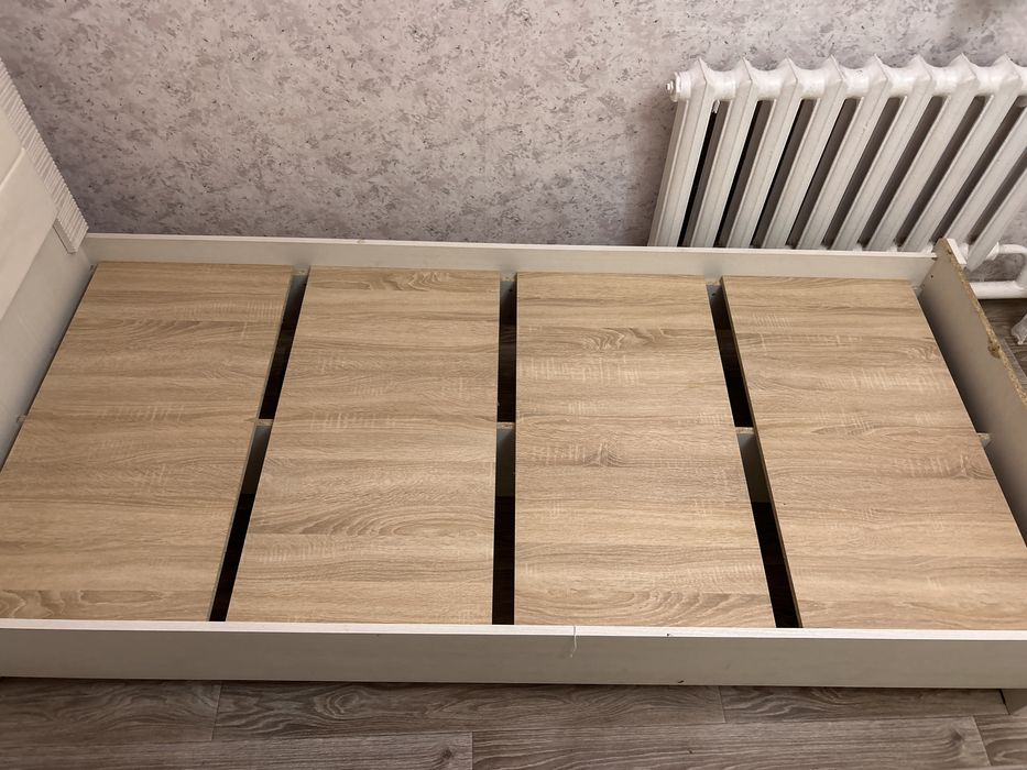 Кровать одноместный с матрасом