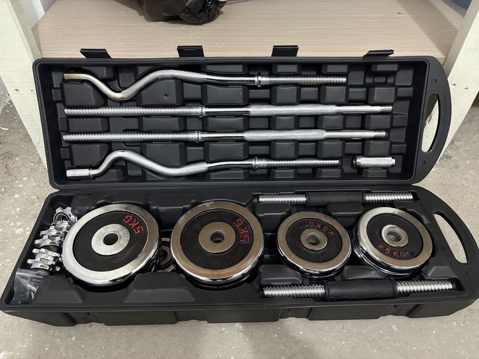 Продам набор гантелей с грифами