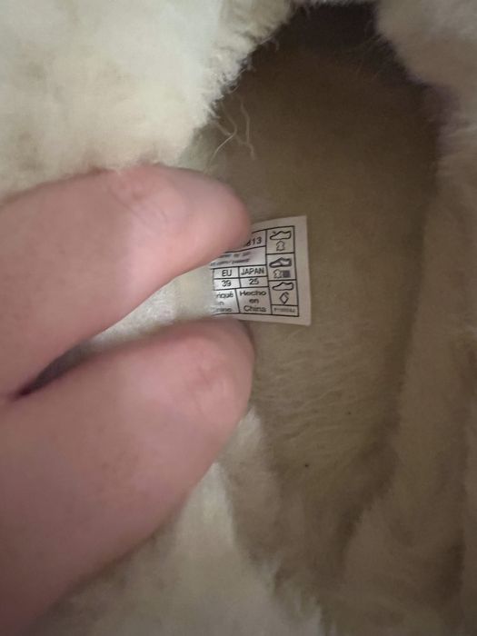 Зимние новые угги 39 размер