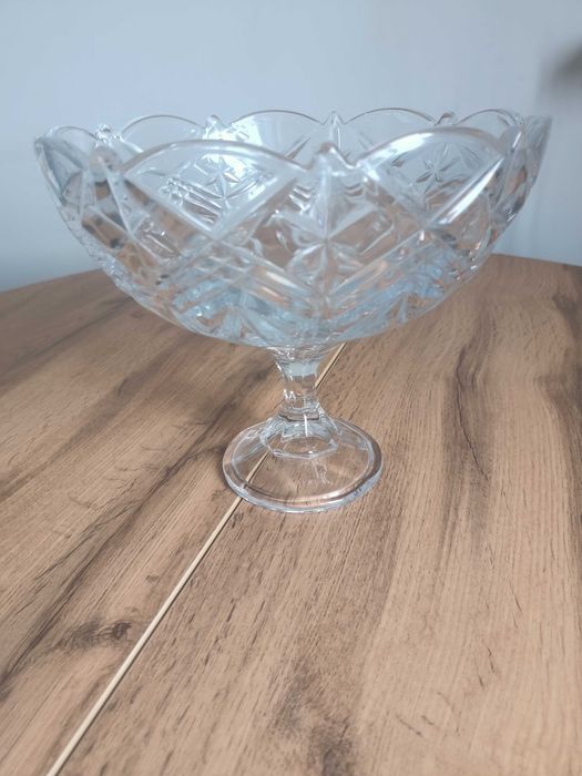 Продам фруктовницу