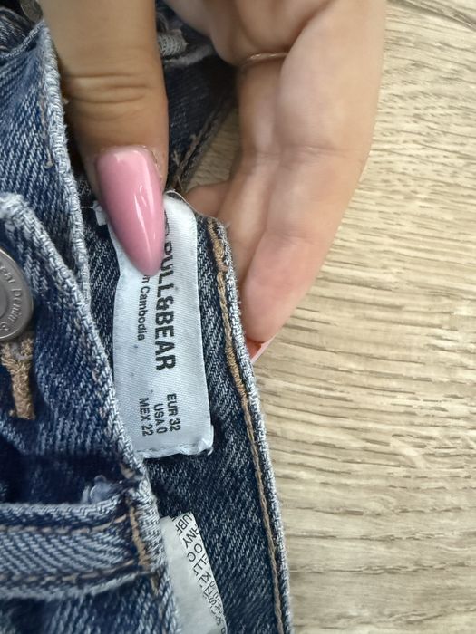 Къси панталони Pull and Bear