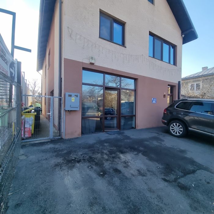 Inchiriere spatiu magazin/birou