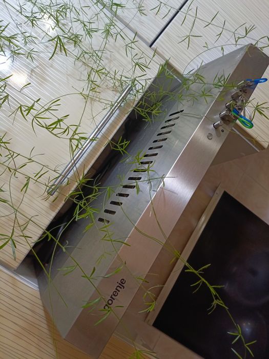 Вытяжка gorenje .