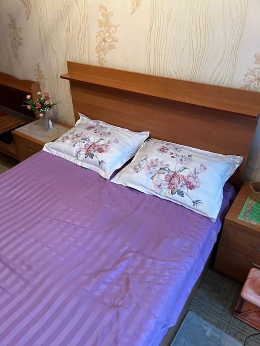 Кровать двуспальная