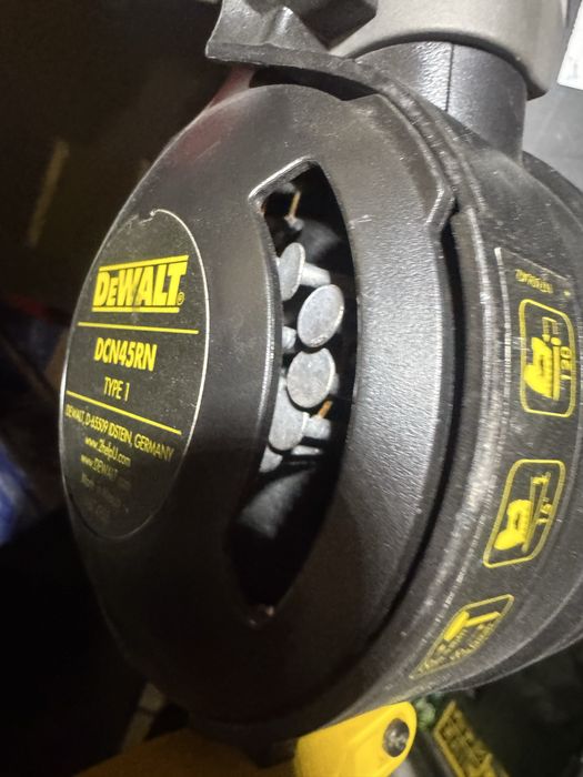 Pistol cuie dewalt dcn45rn